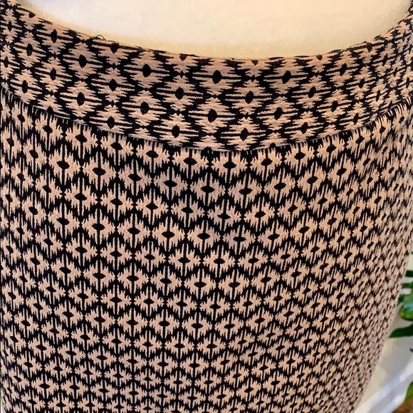 WORTHINGTON SKIRT - Picture 4 of 9